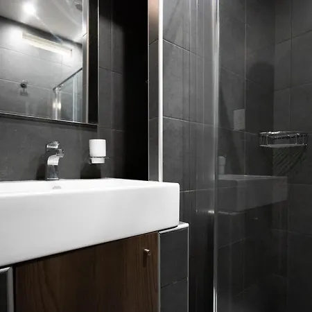 Collection - Zekka Apartment *