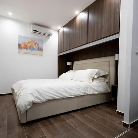 Collection - Zekka Apartment *